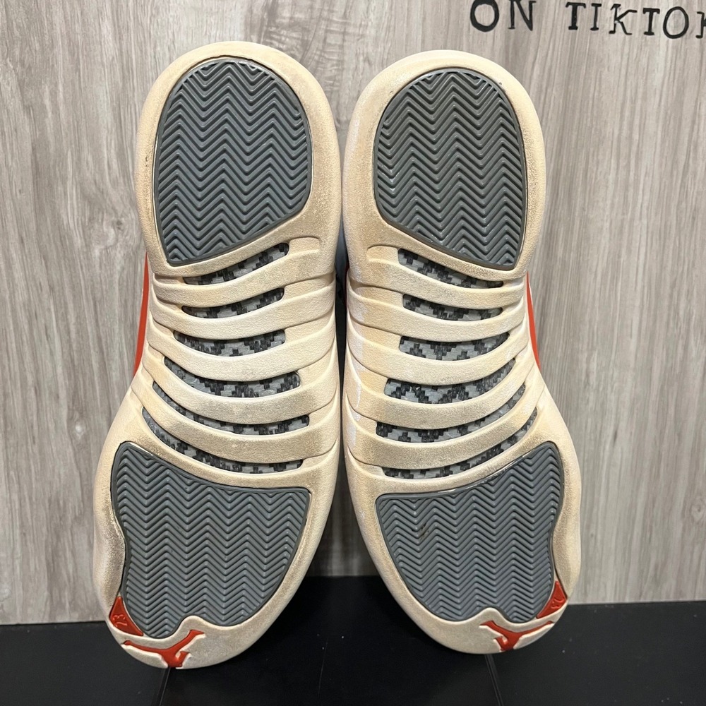 Vintage Jordan 12 Retro Cool Grey Size 13 (2012) 130690-012 - Picture 9 of 10